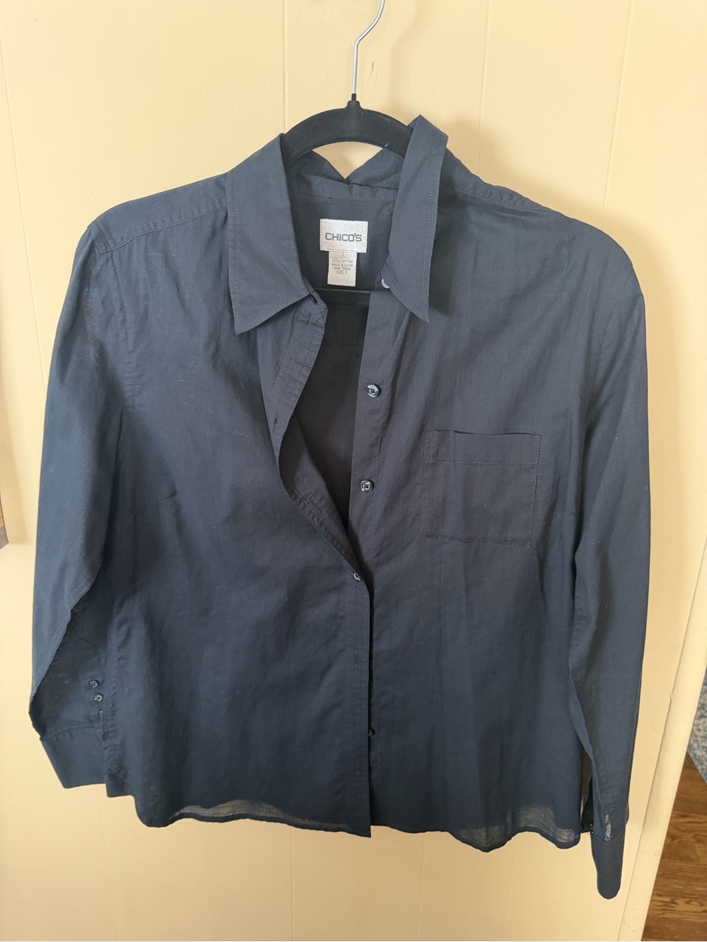 Chico's Dark Blue Casual Button-Down Shirt